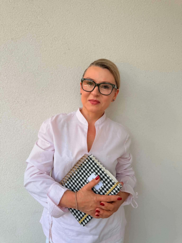 KATARZYNA RYZNER - PSYCHOLOG